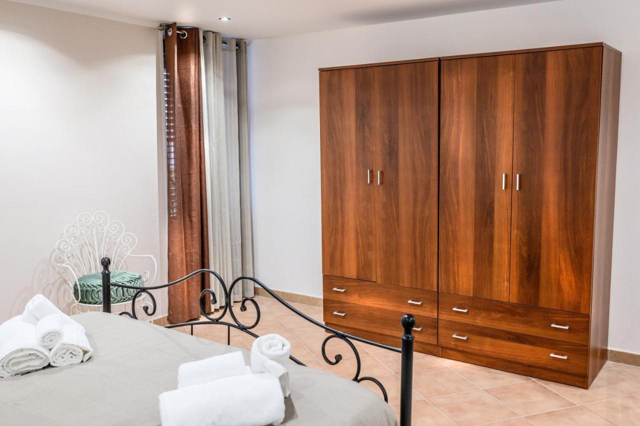 Daria'S Home Apartament パレルモ エクステリア 写真