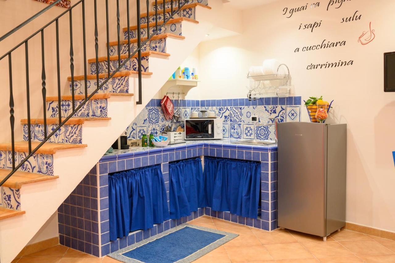 Daria'S Home Apartament パレルモ エクステリア 写真